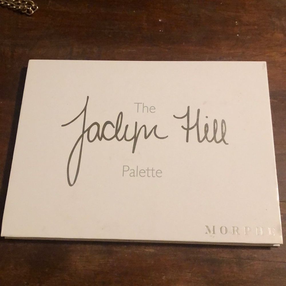 JaclynHillxMorphe palette
